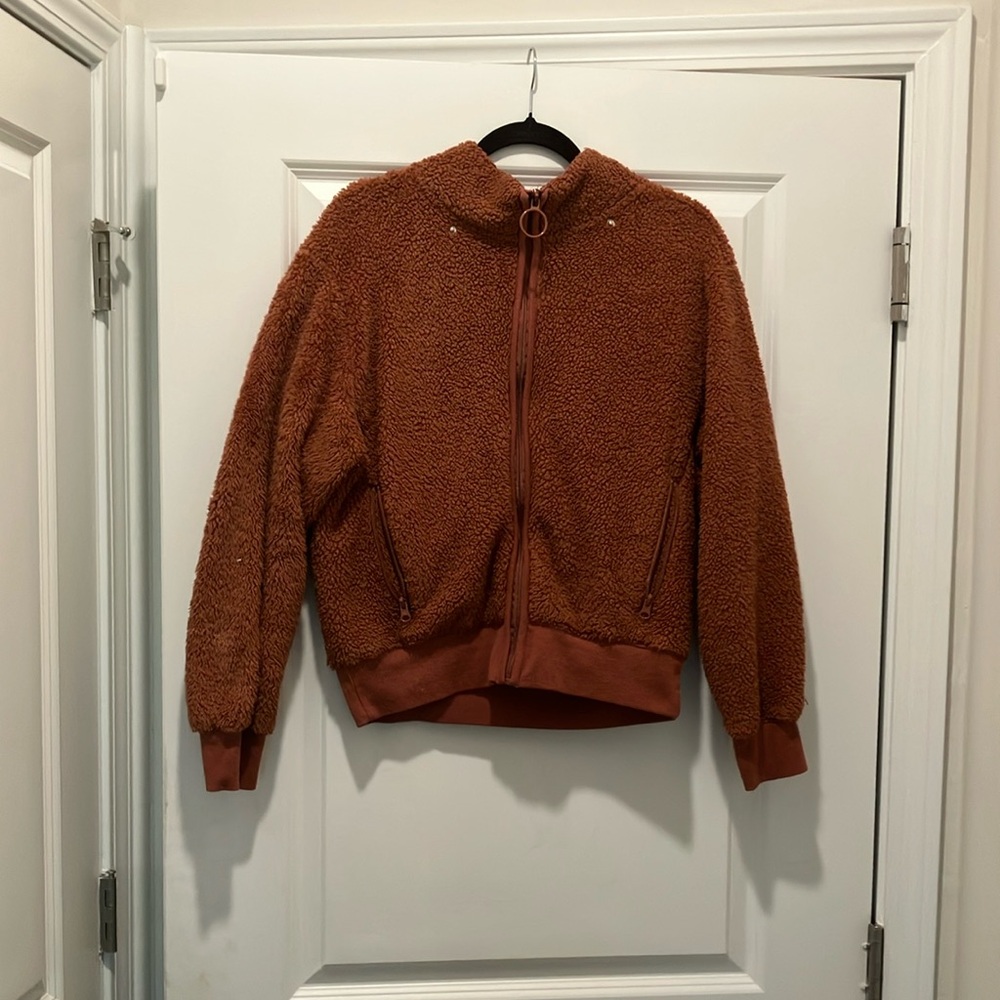 Olivia Sky Cozy Brown Sweater size M